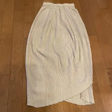 요건 레일 롱 스커트