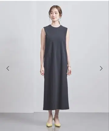 유나이티드 애로우즈 턱 슬리브리스 원피스 완판 아이템