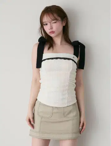 앤드메리 사만다 리본 톱 아이보리