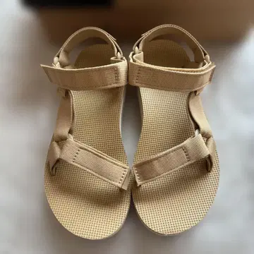 Teva 미드 폼 유니버셜 샌들 베이지 23cm 스포츠 샌들