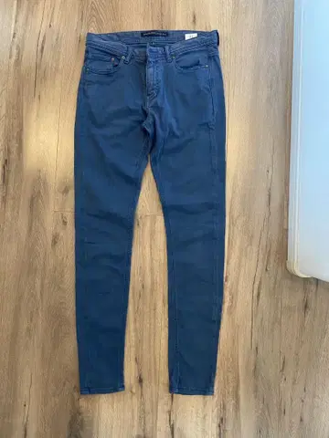 SPICK AND SPAN 다크 블루 스키니 팬츠