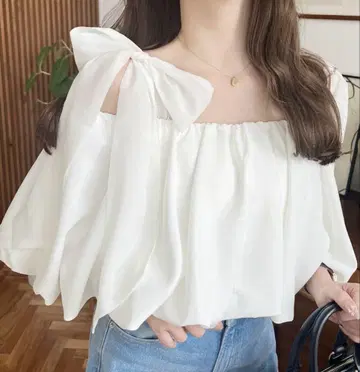 볼륨 오프 숄더 오간자 리본 블라우스