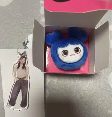TWICE THIS IS FOR 쯔위 아크릴 스탠드, 반지