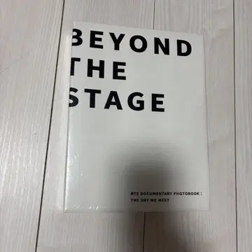 BTS 다큐멘터리 사진집 BEYOND THE STAGE