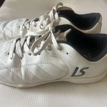 LS 풋살화 화이트 24.0cm