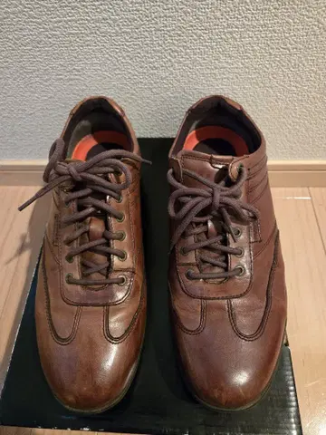 ROCKPORT 브라운 가죽 스니커즈