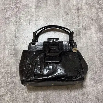 이탈리아제 y2k FURLA 훌라 엠보 핸드백 리본