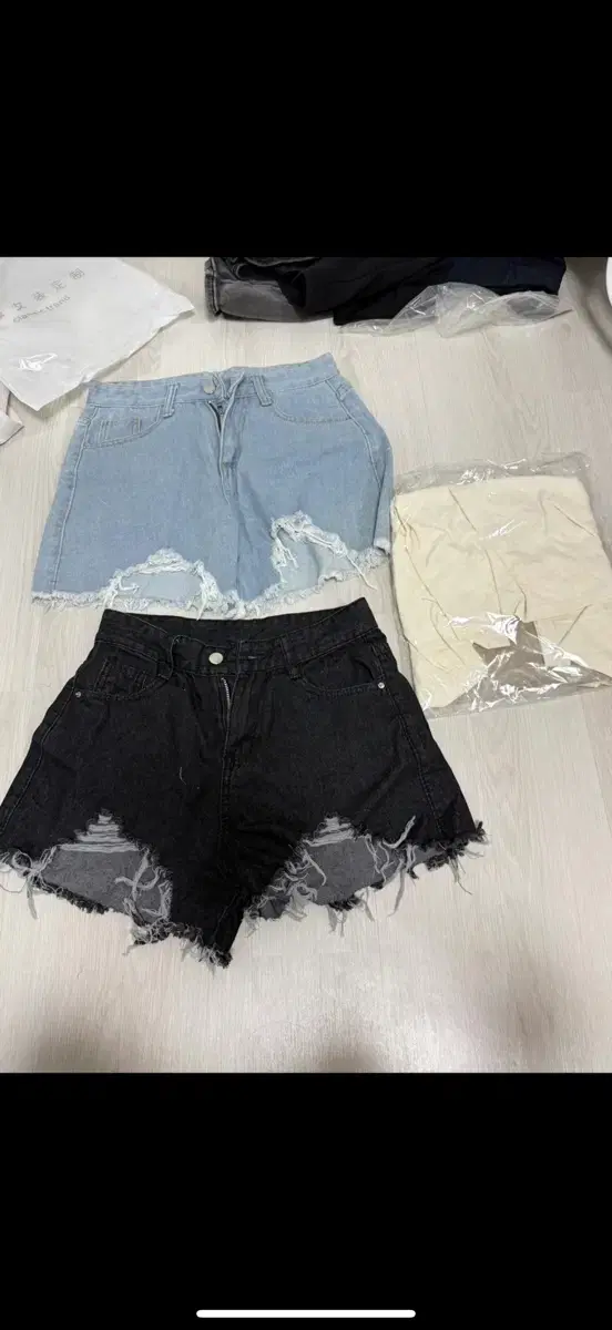 Product Details - 1