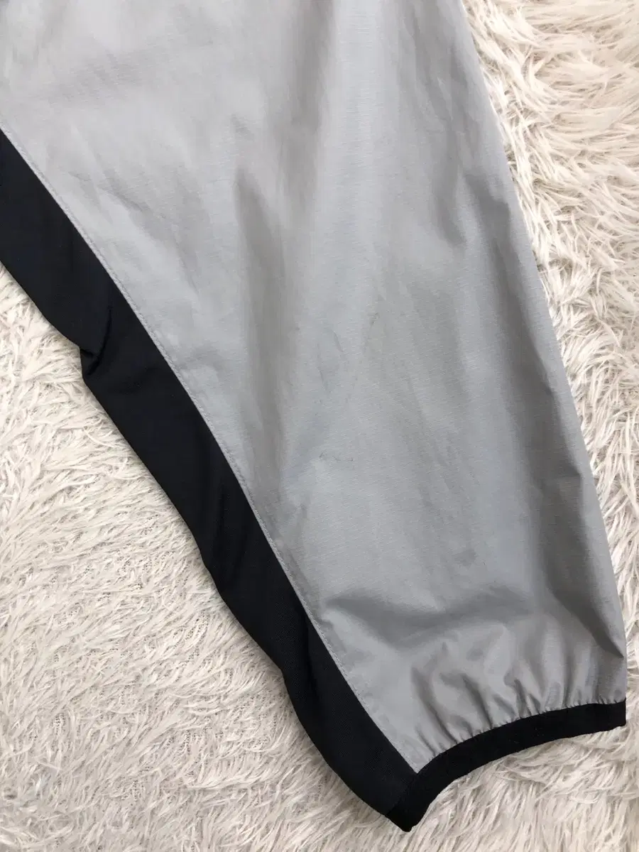 Product Details - 5
