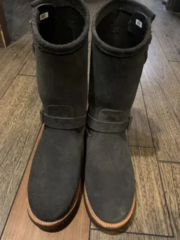 MAKERS 메이커스 HORSE ENGINEER Black Suede