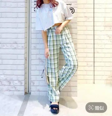 그린과 화이트 체크 무늬 캐주얼 팬츠
