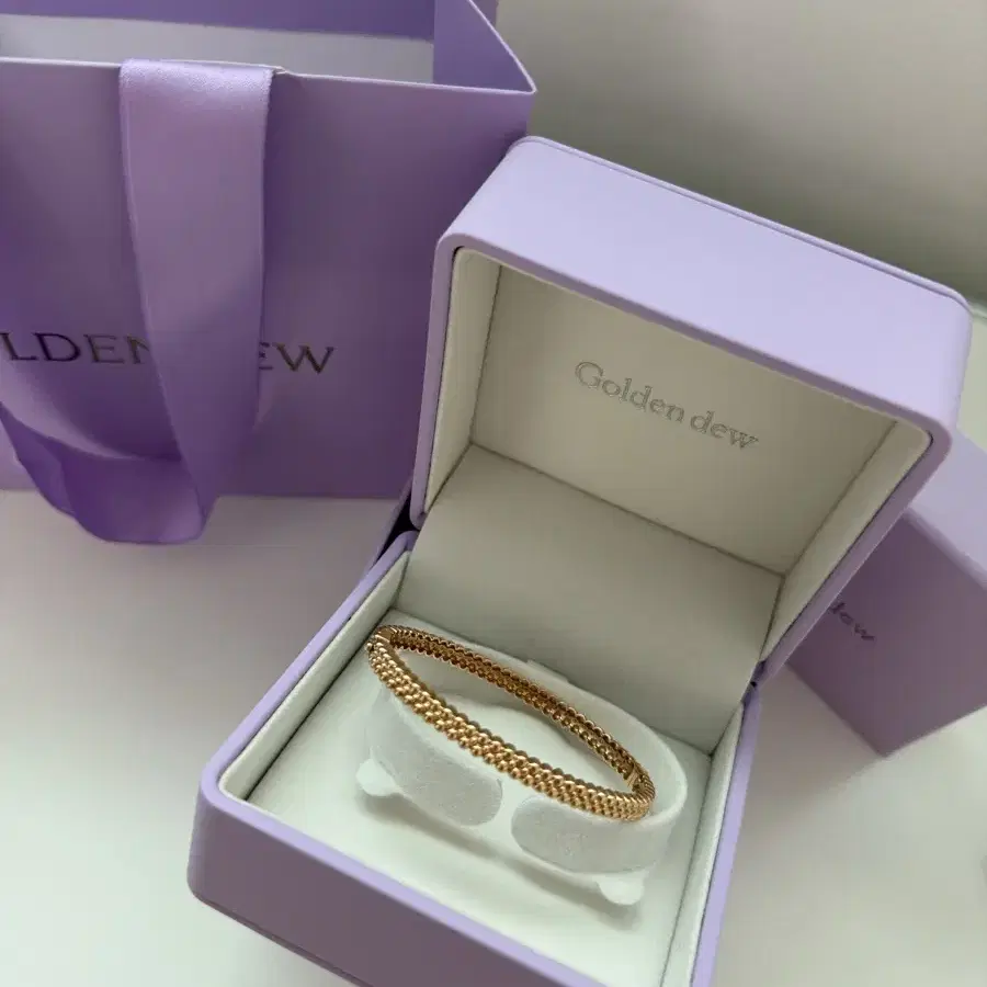 GOLDEN DEW | 골든듀 Golden Dew GD Luna Bracelet (18k Yel