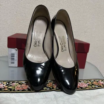 페라가모 힐