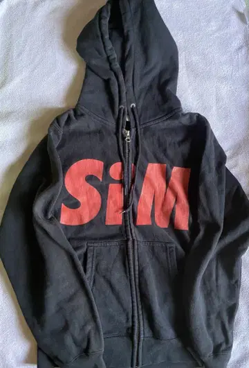 SiM 지퍼 후드티