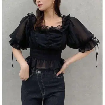 다즐린 2way 시어 개더 셔링 블라우스 블랙 블랙