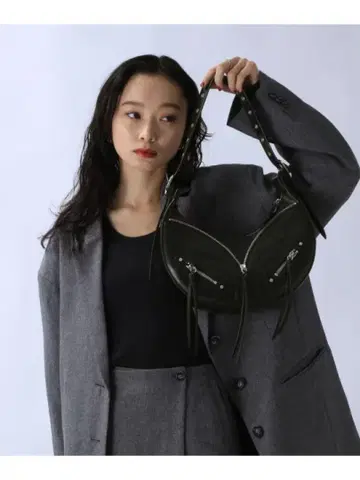 JEANASIS 인조 가죽 ZIP 문 BAG 새상품급 지나시스