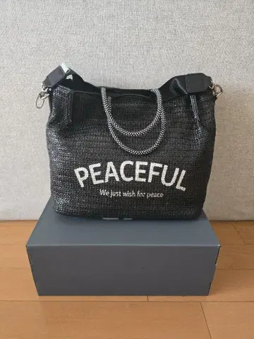 새상품급 PECHINCHAR 바스켓백 블랙 여성용