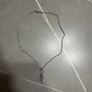 실버 검 펜던트 목걸이