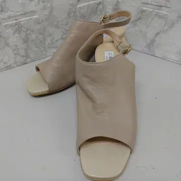 3423 히메 베이지 샌들 24.5cm