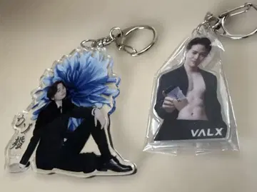 기쿠치 후마 거짓 결혼 VALX 아크릴 키링