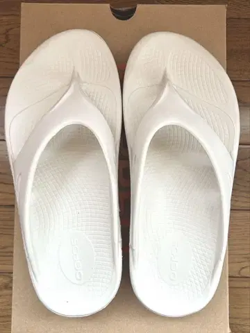 OOFOS OORIGINAL 우포스 우 오리지널 리커버리 샌들