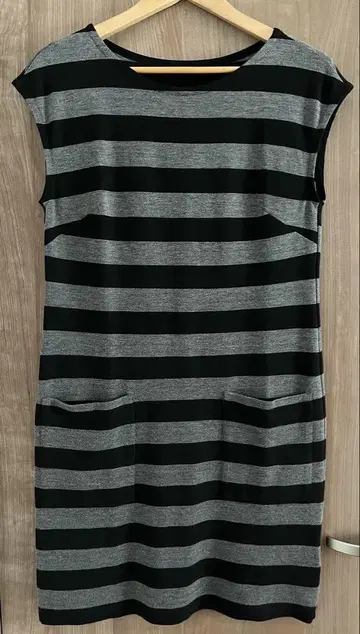 marimekko 마리메꼬 스트라이프 슬리브리스 원피스