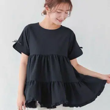 fitmore 핏모어 슬릿 슬리브 밑단 프릴 티어드 반팔 상의
