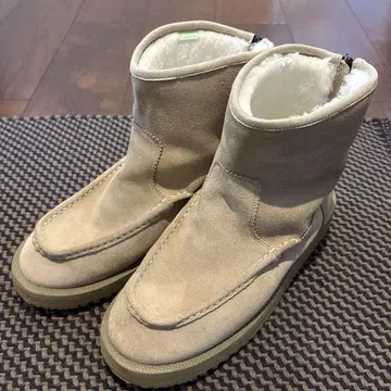 SUICOKE 스웨이드 무스탕 부츠 베이지