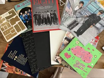 Super EIGHT 칸쟈니8 시대의 팜플렛, 파일 다수