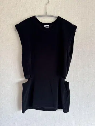 블랙 슬리브리스 H BEAUTY&YOUTH UNITED ARROWS