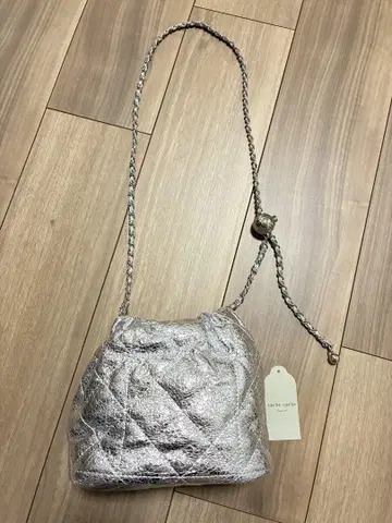캐시 캐시 실버 숄더백