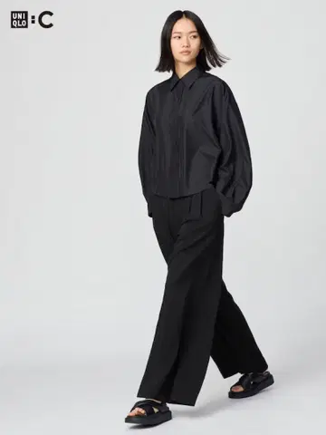 유니클로 감동 턱 와이드 팬츠 블랙