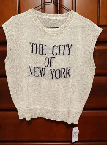 그레디 브릴리언트 NEW YORK 로고 프렌치 슬리브 니트