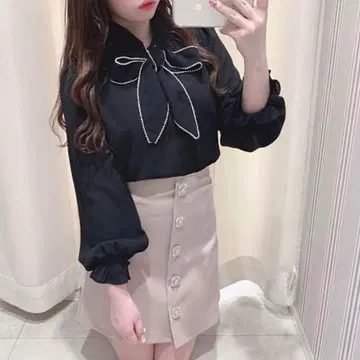 AnMILLE 펄 리본 보타이 블라우스