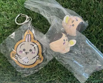 치이카와 라메 아크릴 키링 토끼 모구모구 파티 밤만쥬