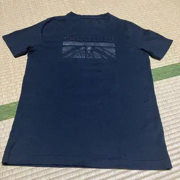 Baracuta 블랙 컬러 티셔츠 사이즈 40