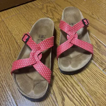 Bibi's 빨간색 도트 샌들 24 BIRKENSTOCK