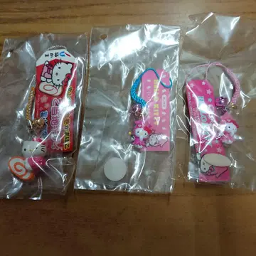 헬로키티 스트랩 3개 세트