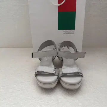 긴자 카네마츠 샌들 (스포츠 샌들)