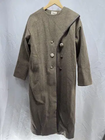 & lawgy 라우지 브라운 스텐카라 울 코트