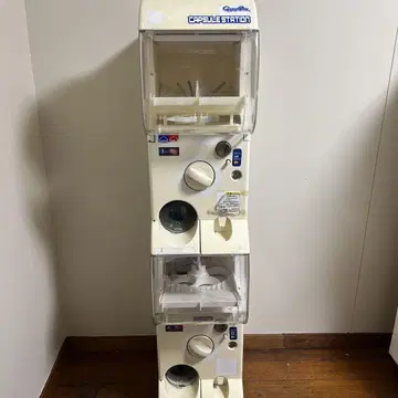 가챠가챠 본체 캡슐 스테이션 4 열쇠 포함