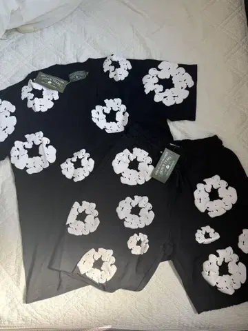 denim tears 셋업 블랙