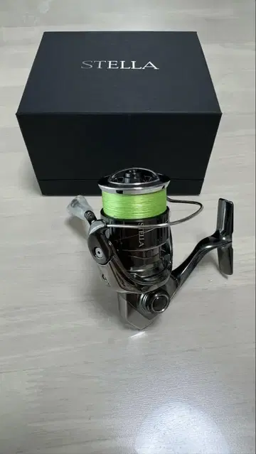 시마노 22 스텔라 C2500SXG