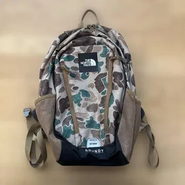 THE NORTH FACE ROINDY 카모플라쥬 백팩 ROUNDY