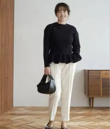 택 포함 새상품 OHGA 도트 팬츠 S