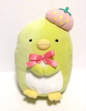스미코구라시 펭귄 봉제 인형 딸기 모자