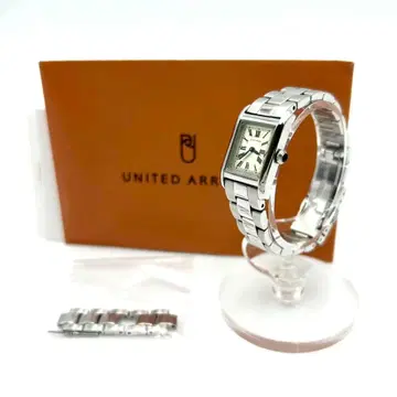 UNITED ARROWS 유나이티드 애로우즈 스퀘어 쿼츠 손목시계