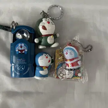 도라에몽 스트랩 외