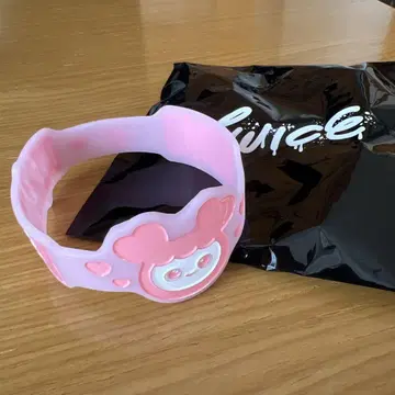 TWICE MOMO 러버 밴드
