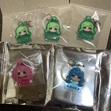 몬소니 미니 참 A 크림슨 디바